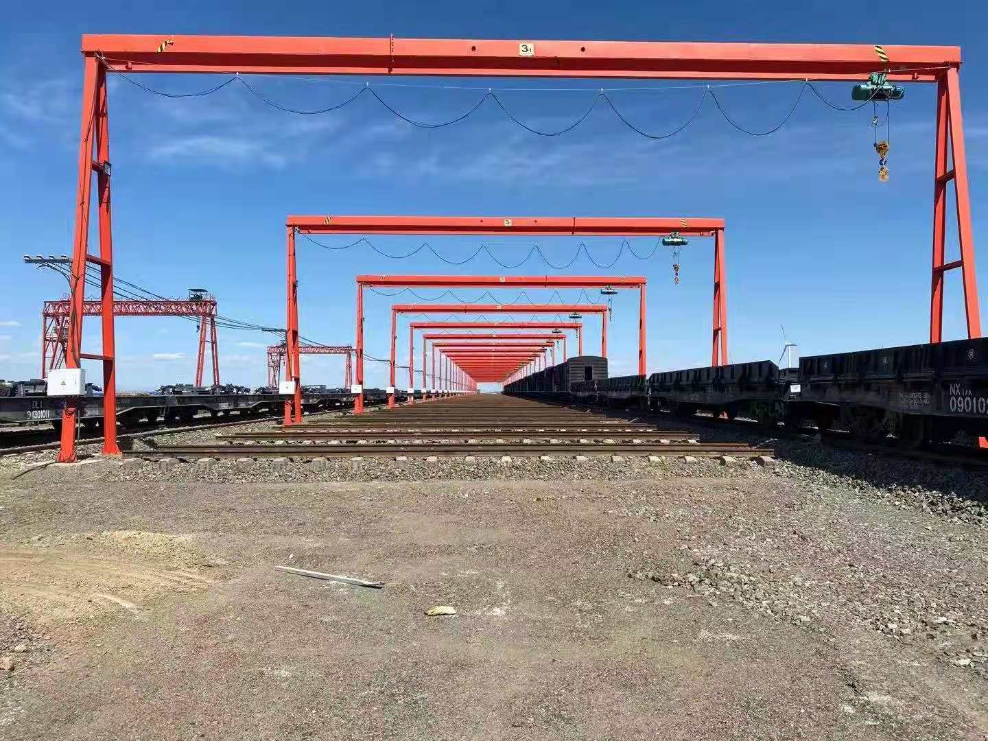 單梁龍門吊常用的工具哪些？單梁龍門吊工作時都需要注意事項？