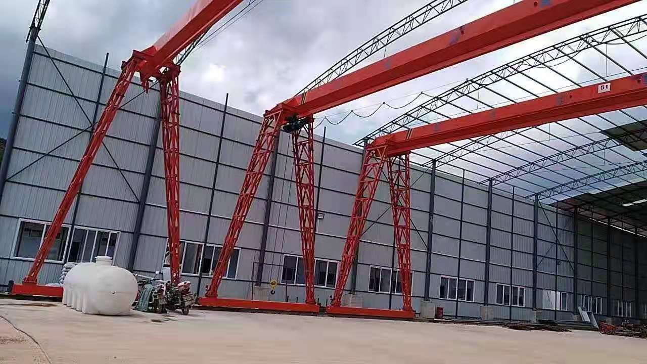 MHGY10噸上包下花葫蘆龍門在冬季的時候該怎么保養(yǎng)？需要注意哪些問題？