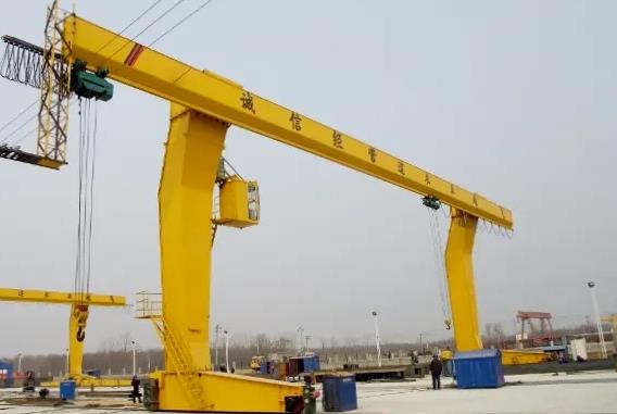 MDG單梁龍門吊?吊裝時(shí)需要捆綁，怎樣捆綁才好呢