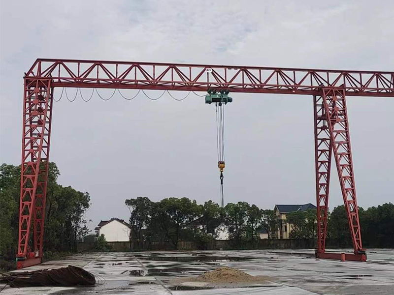 防傾覆系統(tǒng)對龍門吊的結構和電氣系統(tǒng)有哪些要求?